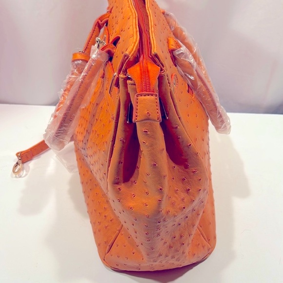 New Penelope Ann "Ladies Who Lunch" Orange Pebbled Roomy Bag Purse Crossbody - Picture 7 of 11